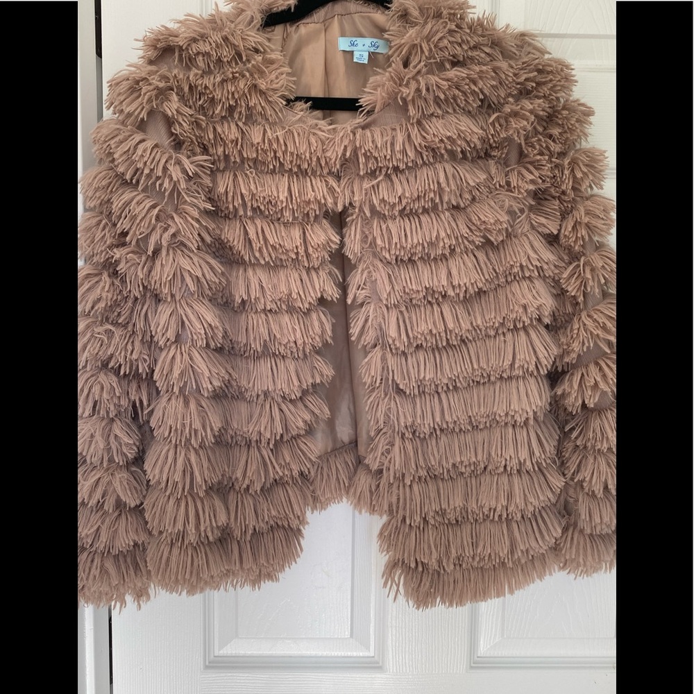 Fringe coat - Picture 1 of 6